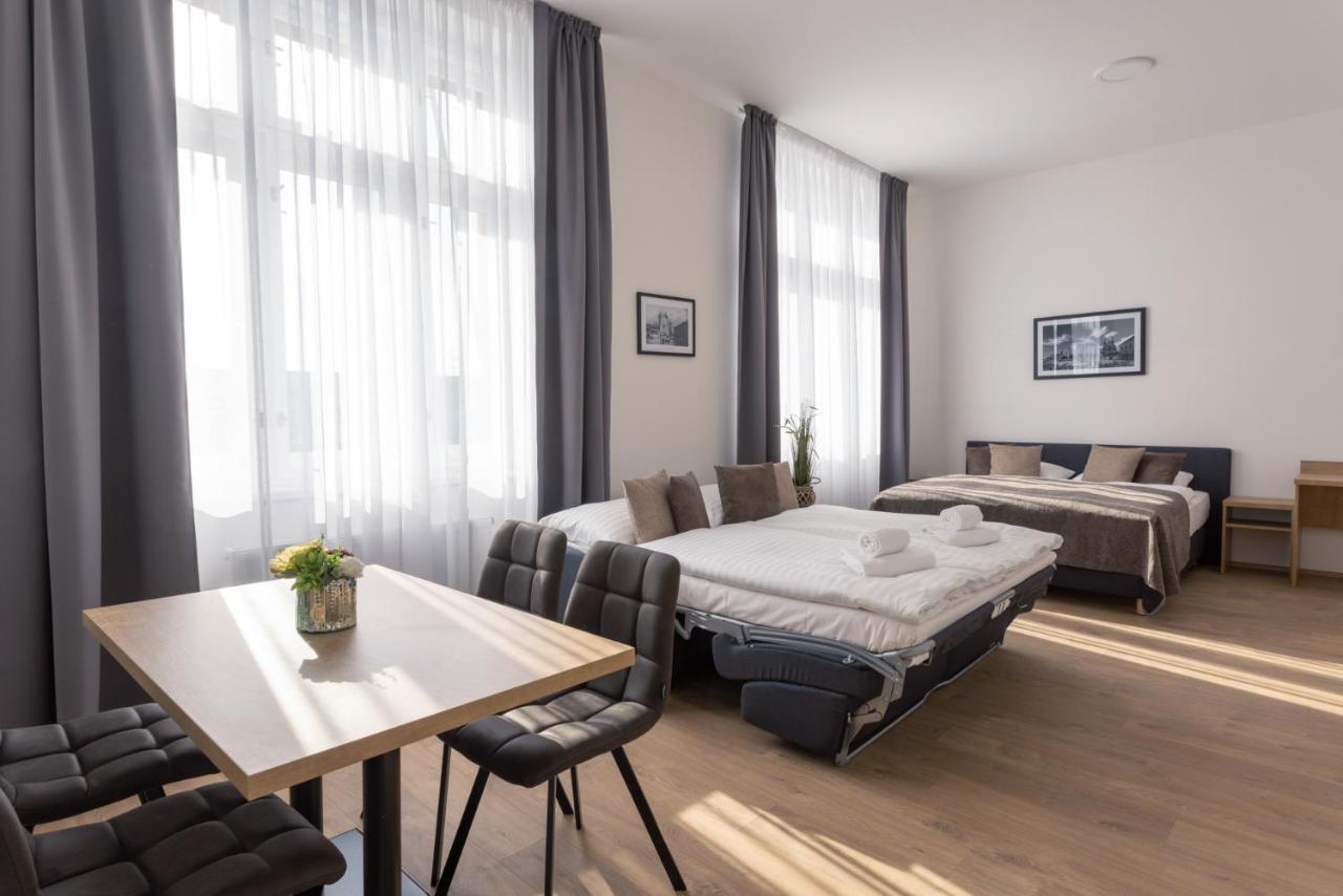 Residence Morris Mladá Boleslav Eksteriør bilde