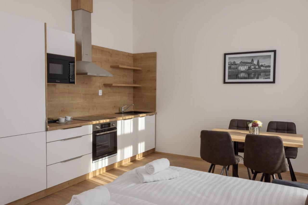 Residence Morris Mladá Boleslav Eksteriør bilde